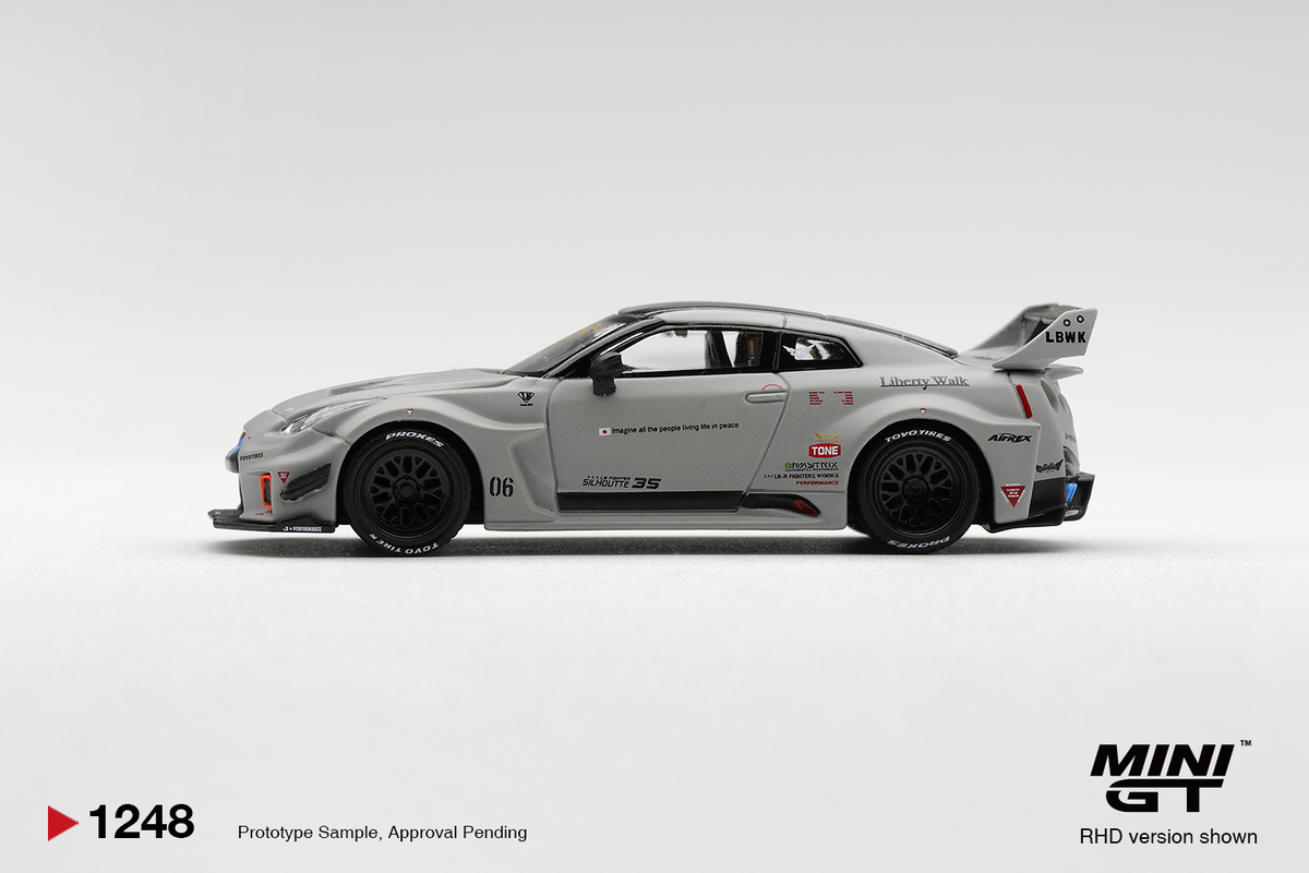 MINI GT Nissan LB-Silhouette WORKS GT 35GT-RR Ver.1 (Matt Grey) MGT01248-R 1:64 Diecast car (Copy)