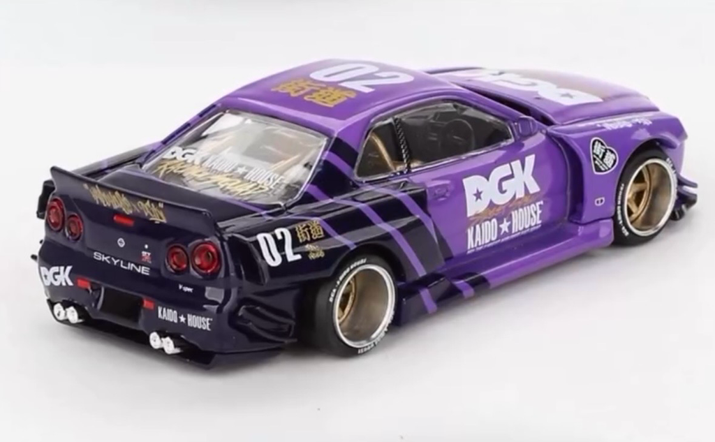 Kaido House x DGK x Mini GT Nissan Skyline GT-R (R34) V1 KHMG140 1/64 Diecast car