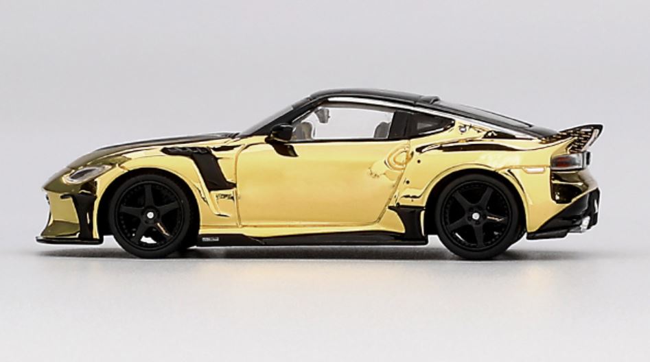 Mini GT Nissan Z VeilSide FFZ400 Gold Chrome MGT00985-R 1/64 Diecast car